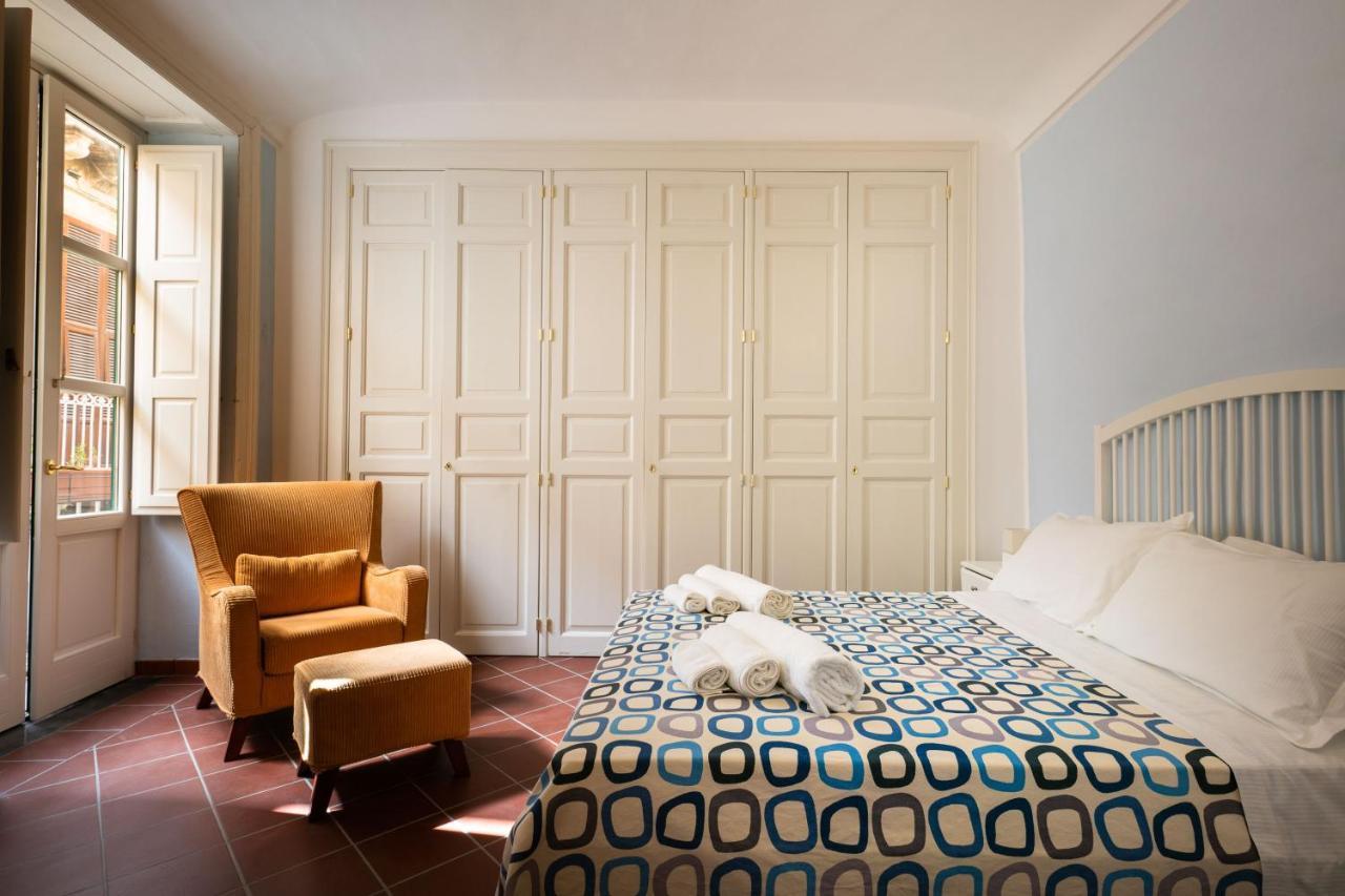 I Tre Balconi Di Via Roma Apartment Syrakusa Exteriör bild